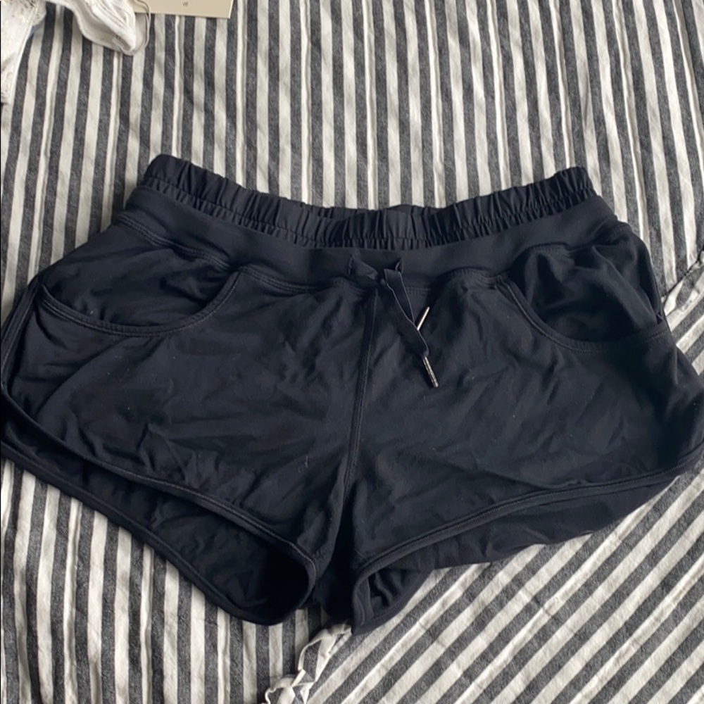 Lulu lemon running shorts